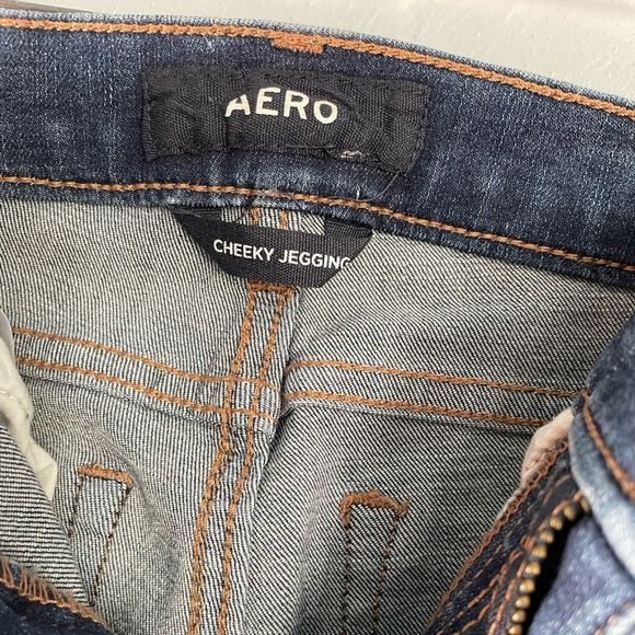 Aero Cheeky Jeggings - Picture 2 of 8